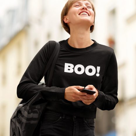 Boo! – Women's Black Crop Sweatshirt