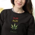 Puff Puff Pass Leaf – Women's Black Crop Sweatshirt